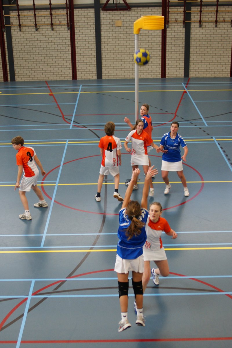 Korfbal C3  11 februari-012.JPG